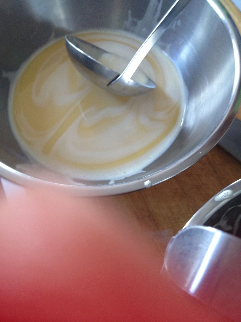 You'll see the yellowish cream. That's what v r aimming for