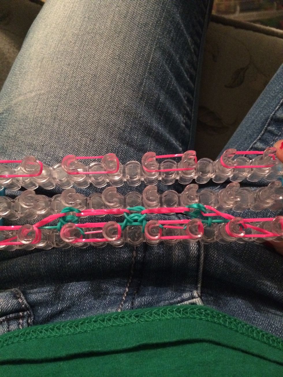 You might have thought why there are bands on the other side of the loom. This helps me remember how many sets of bands I have left and it's easy to grab the next row instead of fishing through my bag