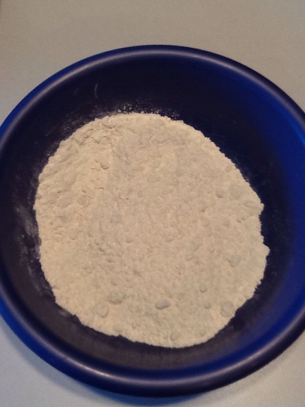 You need 3 bowls. Bowl #1: flour with a little bit of salt sprinkled in.