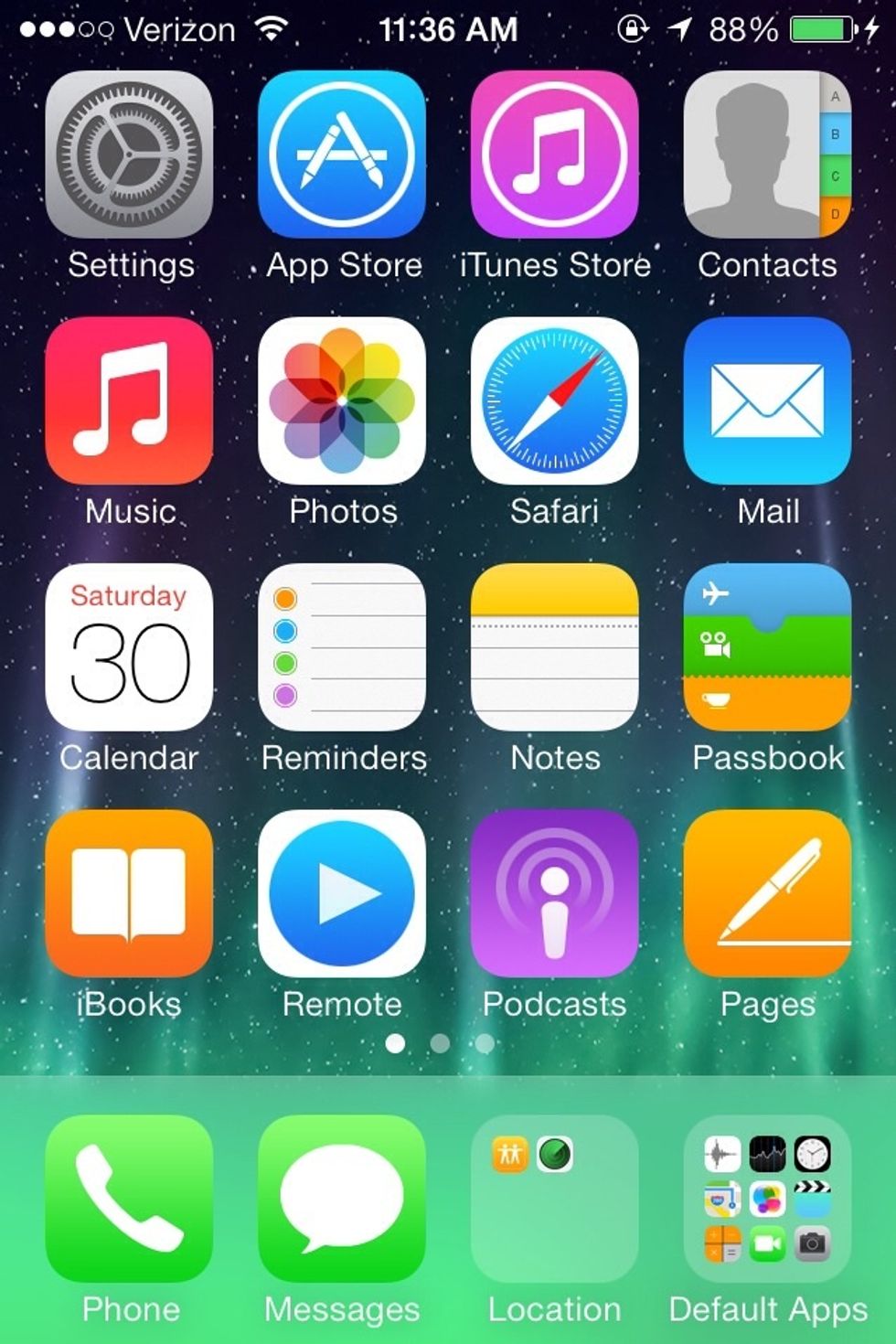 You need a full first page of apps, a folder with the apps you want to 'hide', and an extra folder to put it into.