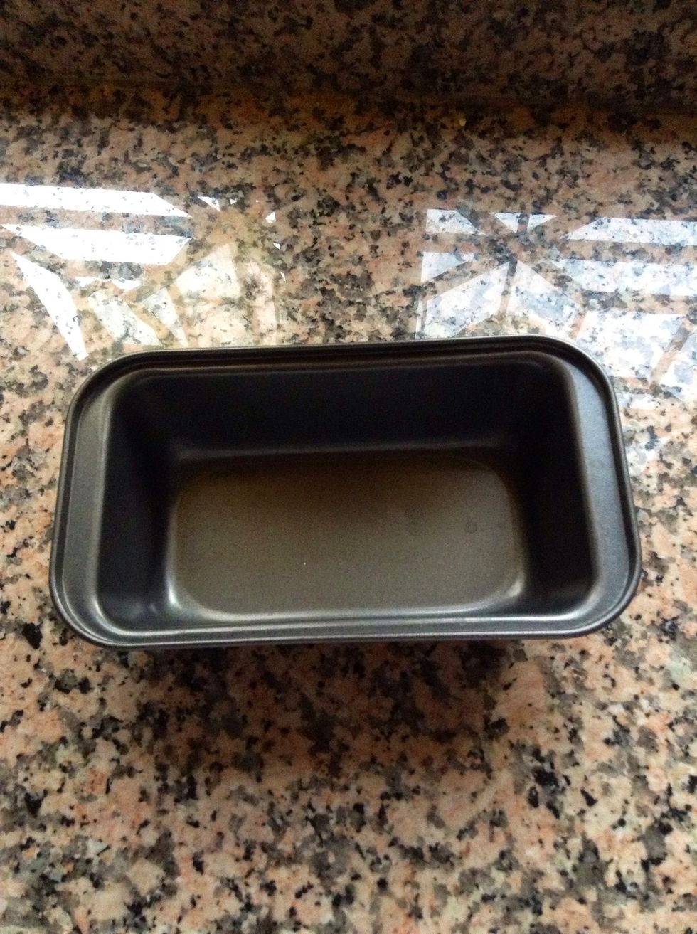 You need a plumcake tin (12x6cm)