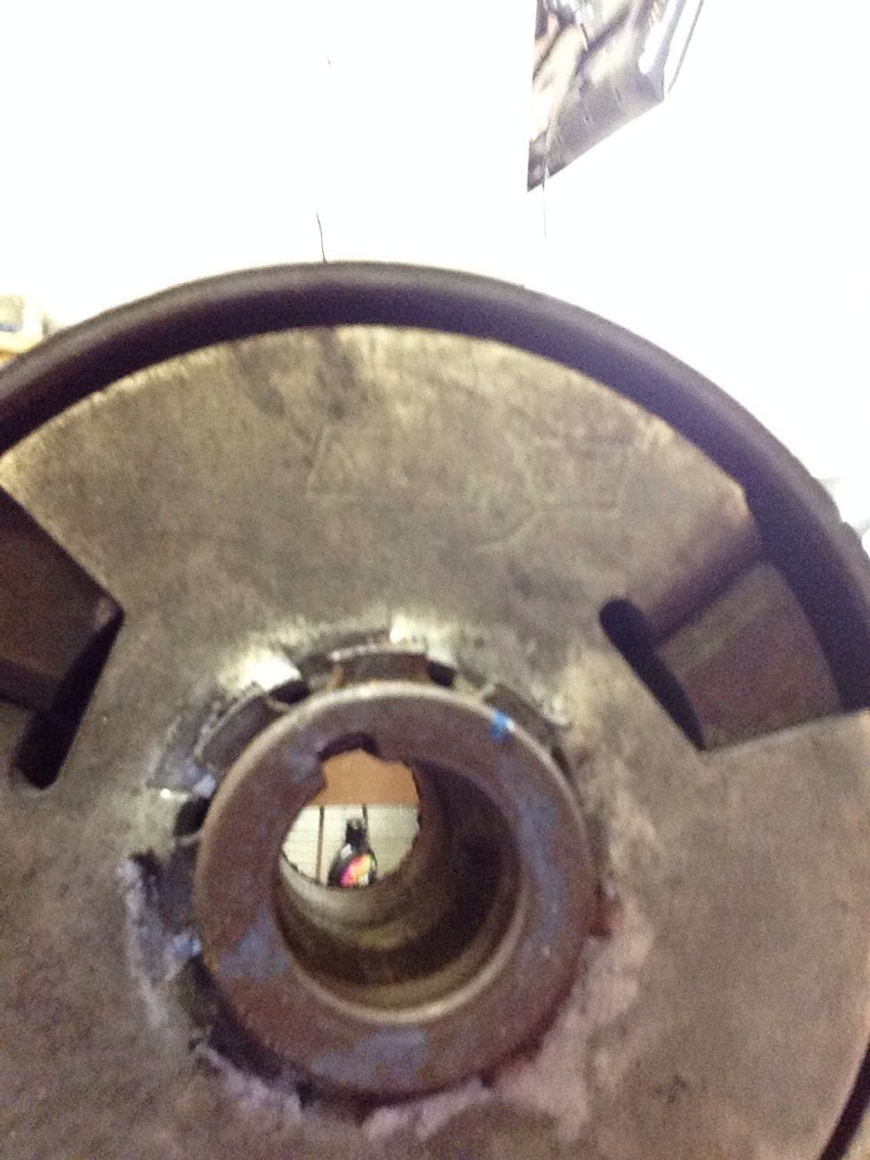 You now need to align the key way (the little hole that matches the clutch and shaft).