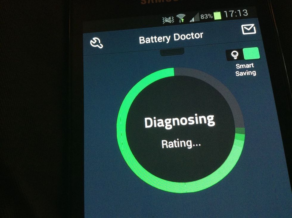 You press a button and it finds out how you can save battery.