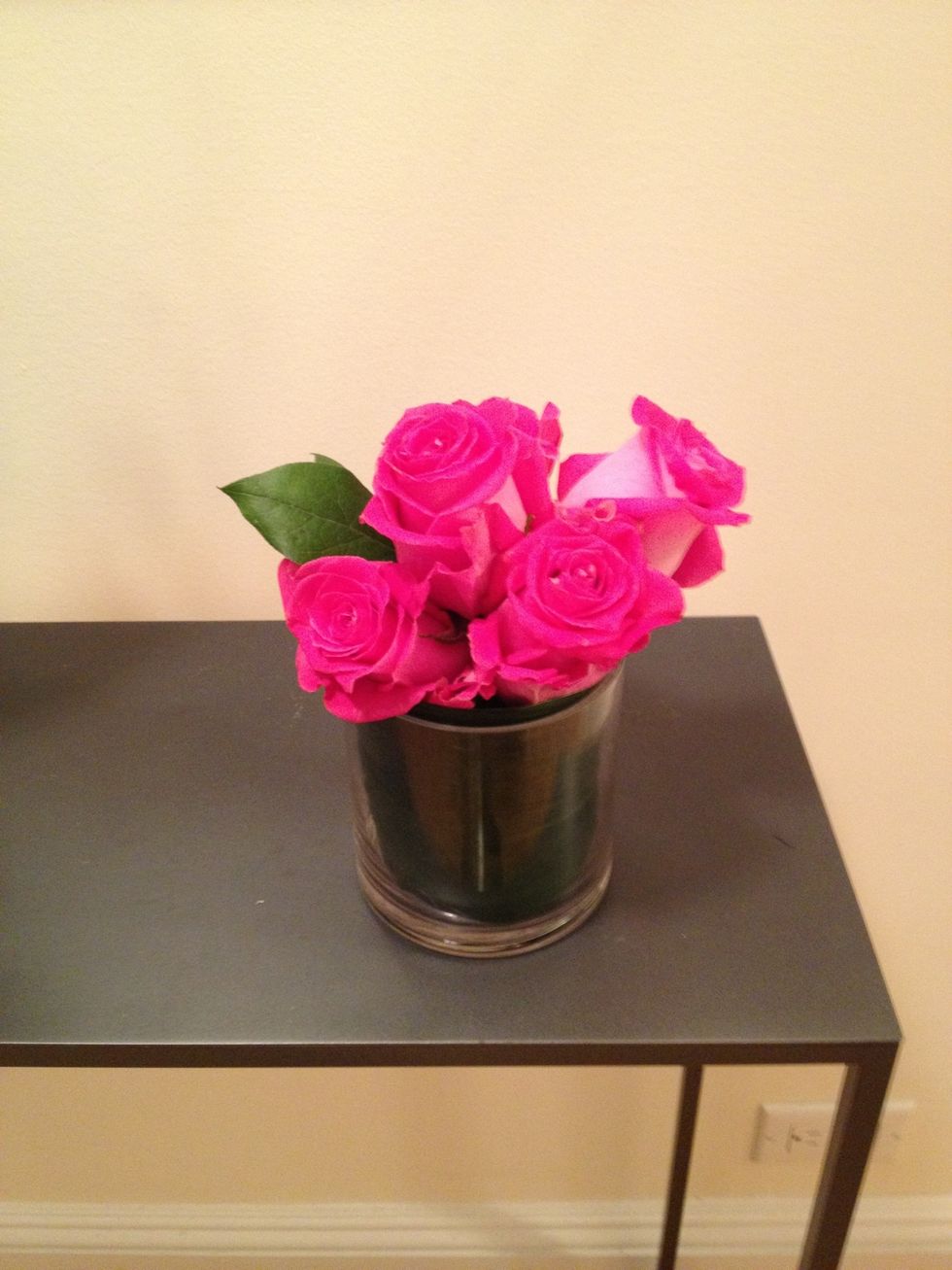 You're done with the second arrangement, perfect for the bathroom. And now for our final piece...