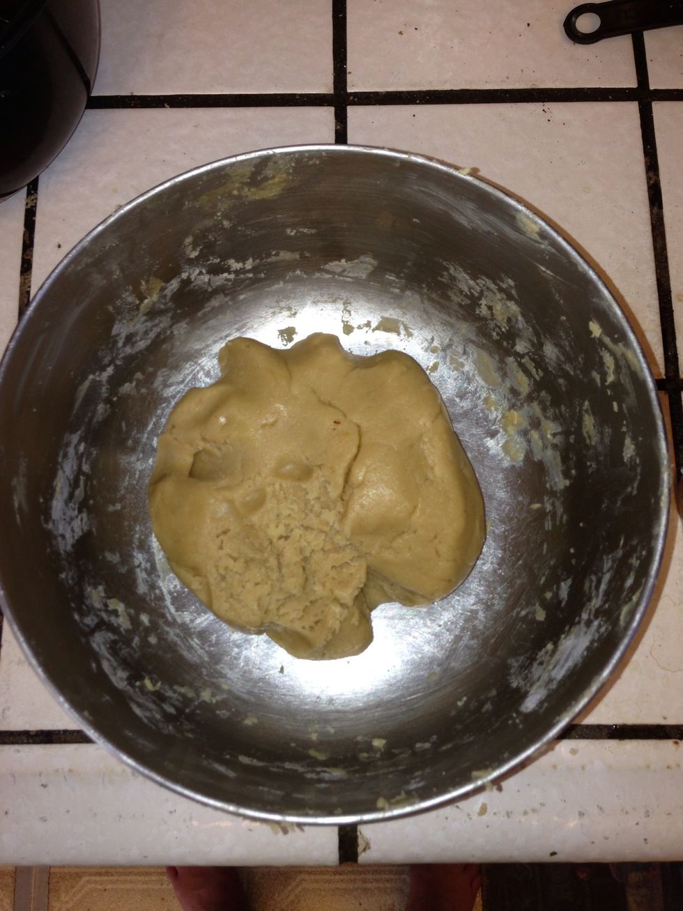 You should be able to form into a bowl; if too watery add flour, if too stiff add crisco