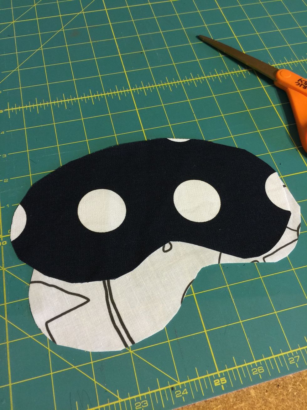 You should have two pieces for the outside of your eye mask.