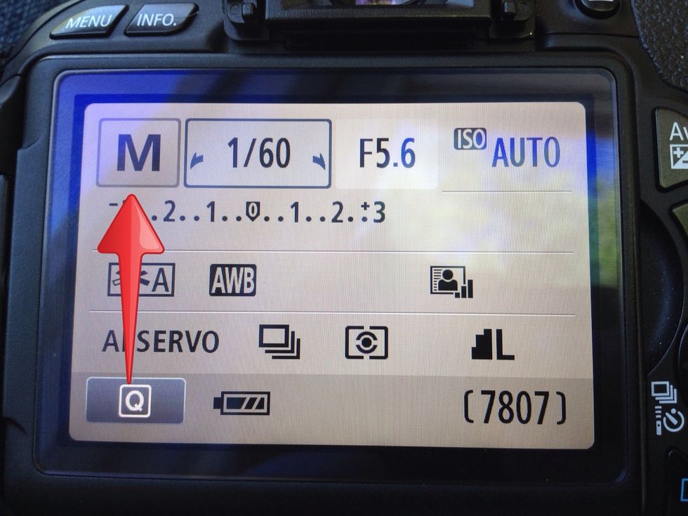 You should see this screen, make sure you see the "M" for manual mode.