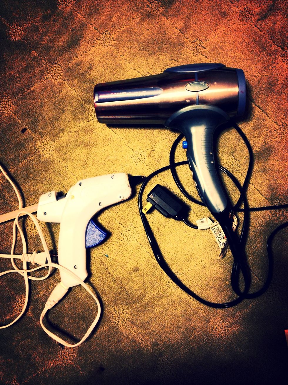 You will also need a hot glue gun an a hot hair dryer.