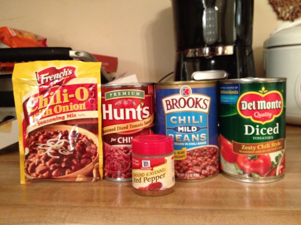 You will also need... French's Chili-O seasoning, DelMonte diced Zesty Chili Style tomatoes, Hunt's tomato sauce for chili, Brooke's mild chili beans, cayenne pepper to taste (optional), 1.5 c water