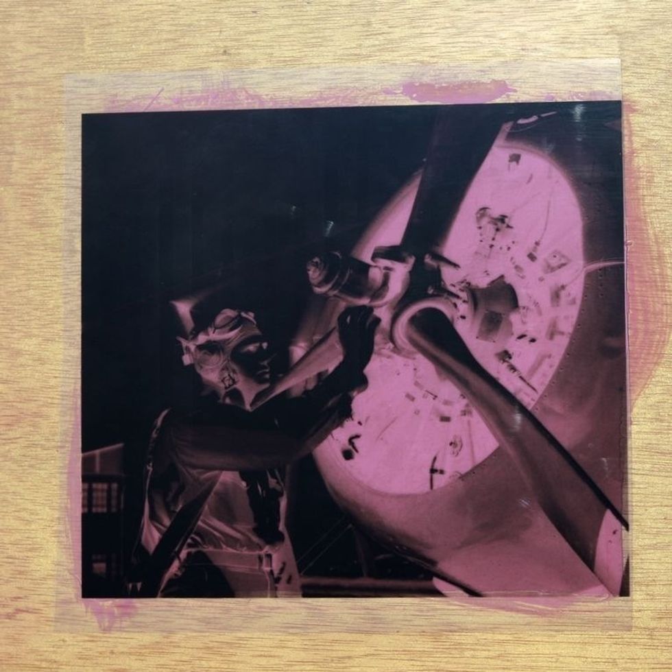 You will begin to see color development within the first minute of sun exposure! It may appear to get to its darkest potential after 5 mins, but try to be patient during the entire exposure period :)