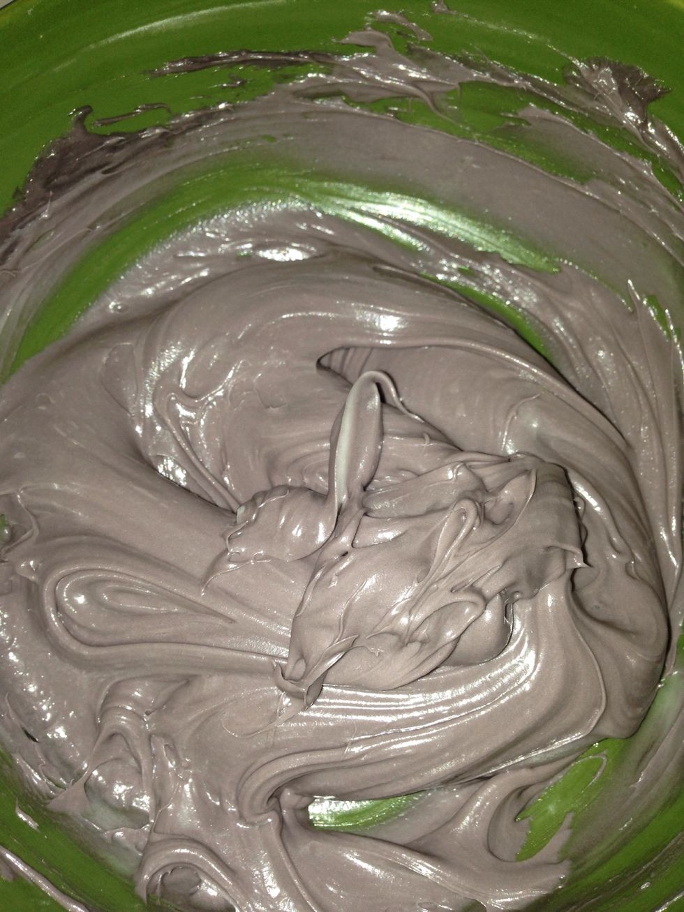 You will need to mix some white frosting with some black food colouring to make gray frosting fir the headstones.