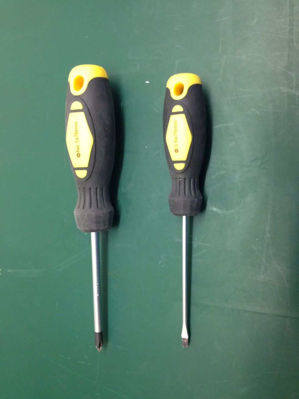 How to disassemble a wd mybook essential hdd B+C Guides