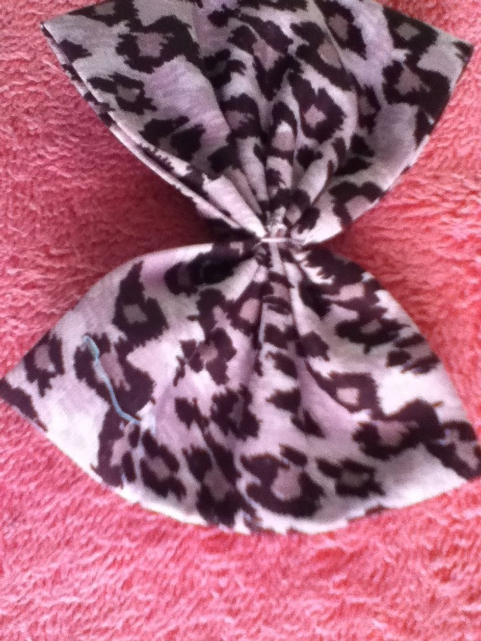 Your bow should look like this.