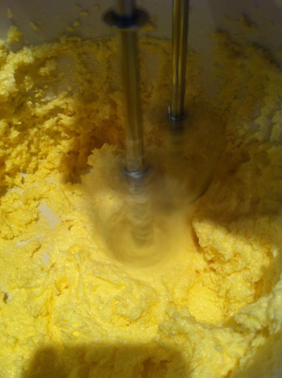 Your mixture should look like this not watery.