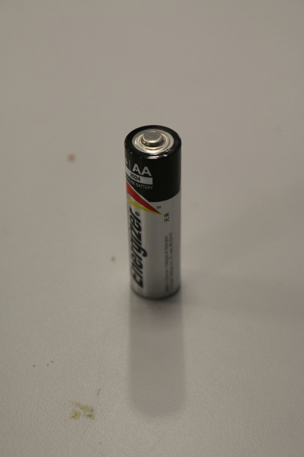 Your motor will be powered by one AA 1.5 volt motor!