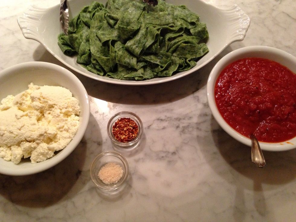 Your pasta is now ready for dressing & eating! We recommend topping spinach pasta with homemade tomato sauce, good olive oil, fresh ricotta, & a sprinkling of coarse salt and red pepper flakes. YUM!