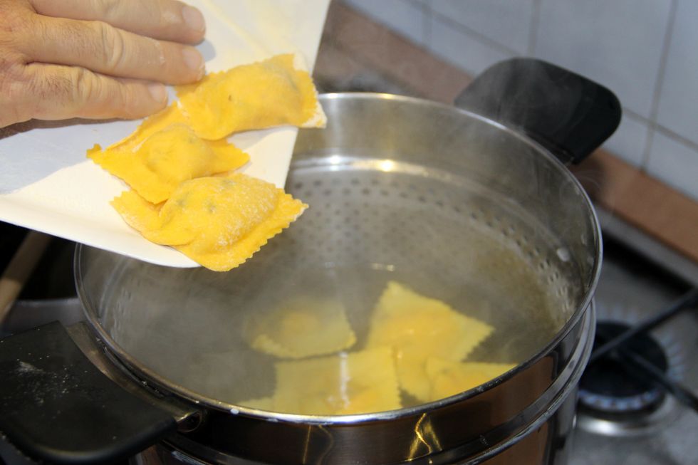 your ravioli are ready ! now they can be cook in hot salted water for about 3 minutes