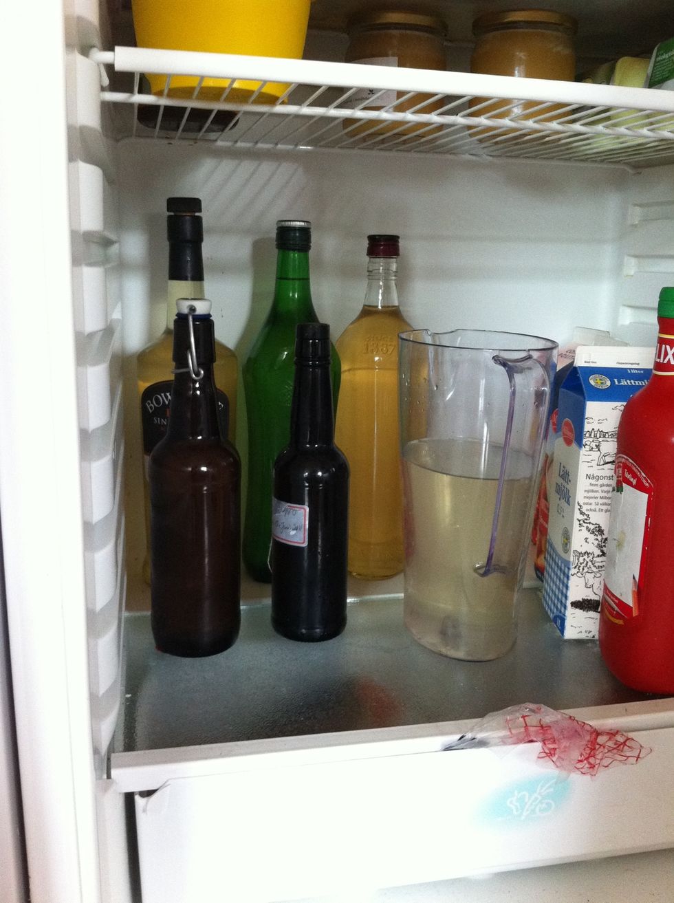 Yum, yum, yum! Now you have a delicious cooling drink for the hole summer and more! Once you tried it you'll be hooked:)